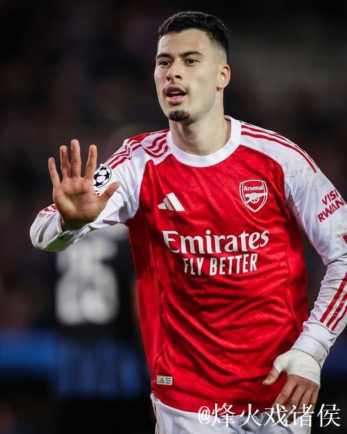 欧冠：阿森纳6战全胜晋级，马杜埃凯双响助力3-0大胜