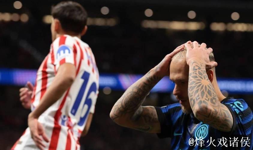 齐沃赛后更衣室与马洛塔和奥西会面,连负米兰及马竞 齐沃赛后更衣室与马洛塔和奥西会面,连负米兰及马竞